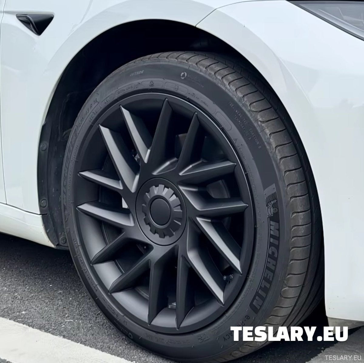 18" Tesla Model 3+ Highland Full Rim Induction Style Matte Black Wheel Covers - TESLARY Tesla Shop Accessories Europe Nederlands Ireland Deutschland Espana Alicante France Italia