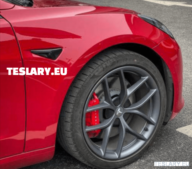 Tesla Model 3 / 3+ / Y Aluminium Brake Caliper Covers ( Set of 4 Pieces ) - TESLARY Tesla Shop Accessories Europe Nederlands Ireland Deutschland Espana Alicante France Italia