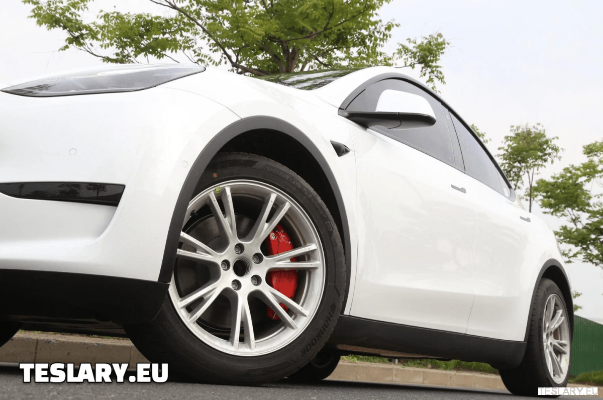 Tesla Model 3 / 3+ / Y Aluminium Brake Caliper Covers ( Set of 4 Pieces ) - TESLARY Tesla Shop Accessories Europe Nederlands Ireland Deutschland Espana Alicante France Italia