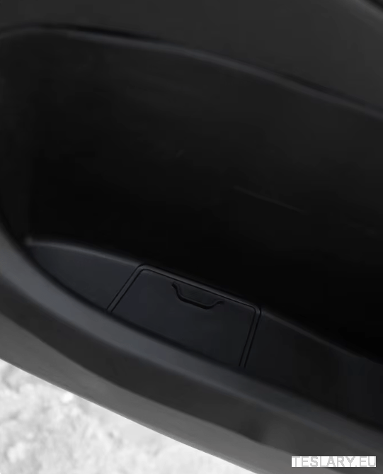 Tesla Model 3+ Highland , Model 3 & Model Y TPE Door Pocket Protectors - TESLARY Tesla Shop Accessories Europe Nederlands Ireland Deutschland Espana Alicante France Italia