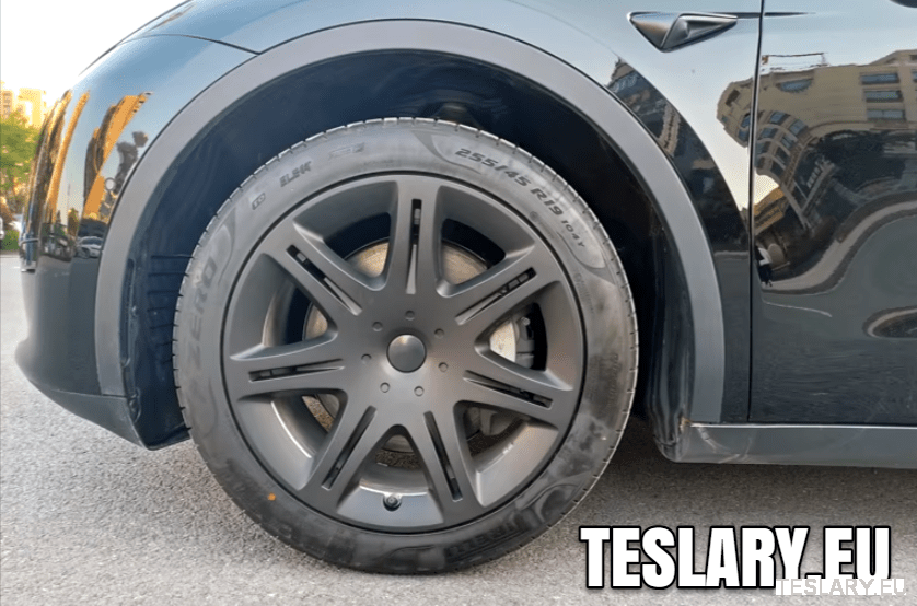 TESLA MODEL Y 19" UNIQUE S9 FULL COVER WHEEL HUBS - TESLARY Tesla Shop Accessories Europe Nederlands Ireland Deutschland Espana Alicante France Italia