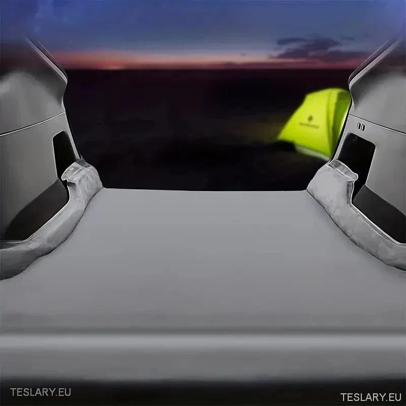 Tesla Y Camping Mattress / Bed with Head Guard - Tesla Shop Europe - TESLARY.IE Ireland - France boutique- Deutschland Geschäft- España comercio - Nederland winkel- TESLARY.IE