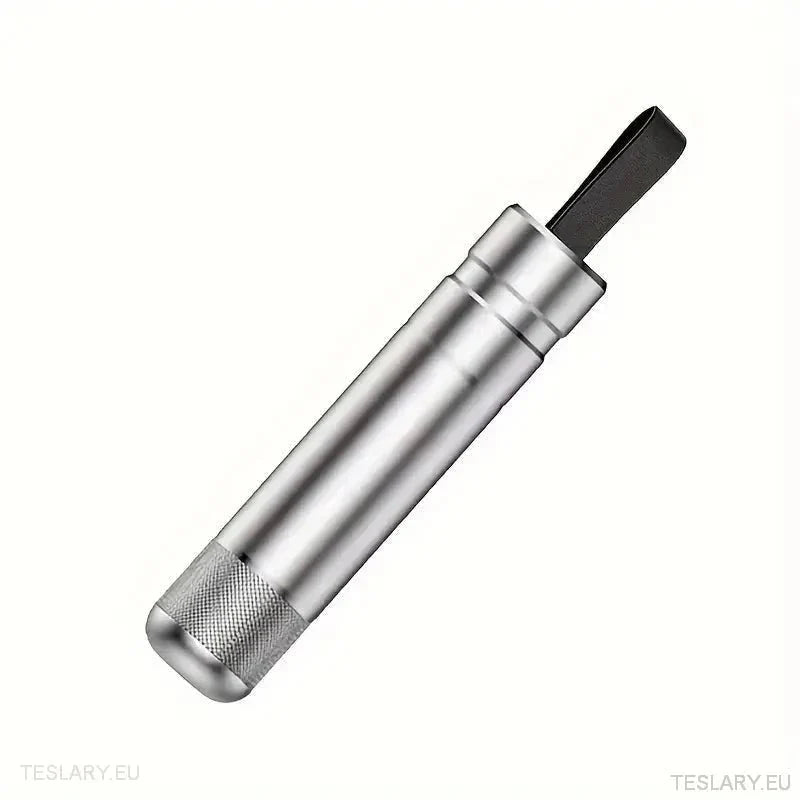 Emergency Escape Tool - Break Glass Allowing Quick Escape - TESLARY Tesla Shop Accessories Europe Nederlands Ireland Deutschland Espana Alicante France Italia