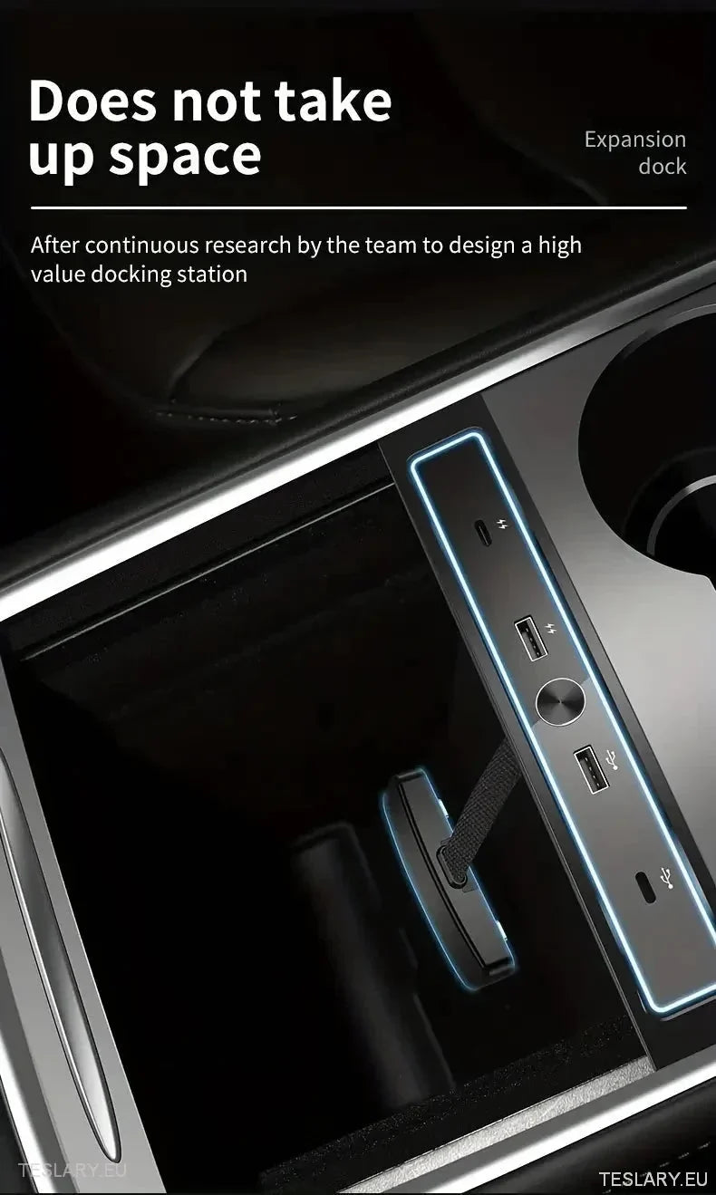 4 in 1 USB Expansion Hub for Tesla 3/Y