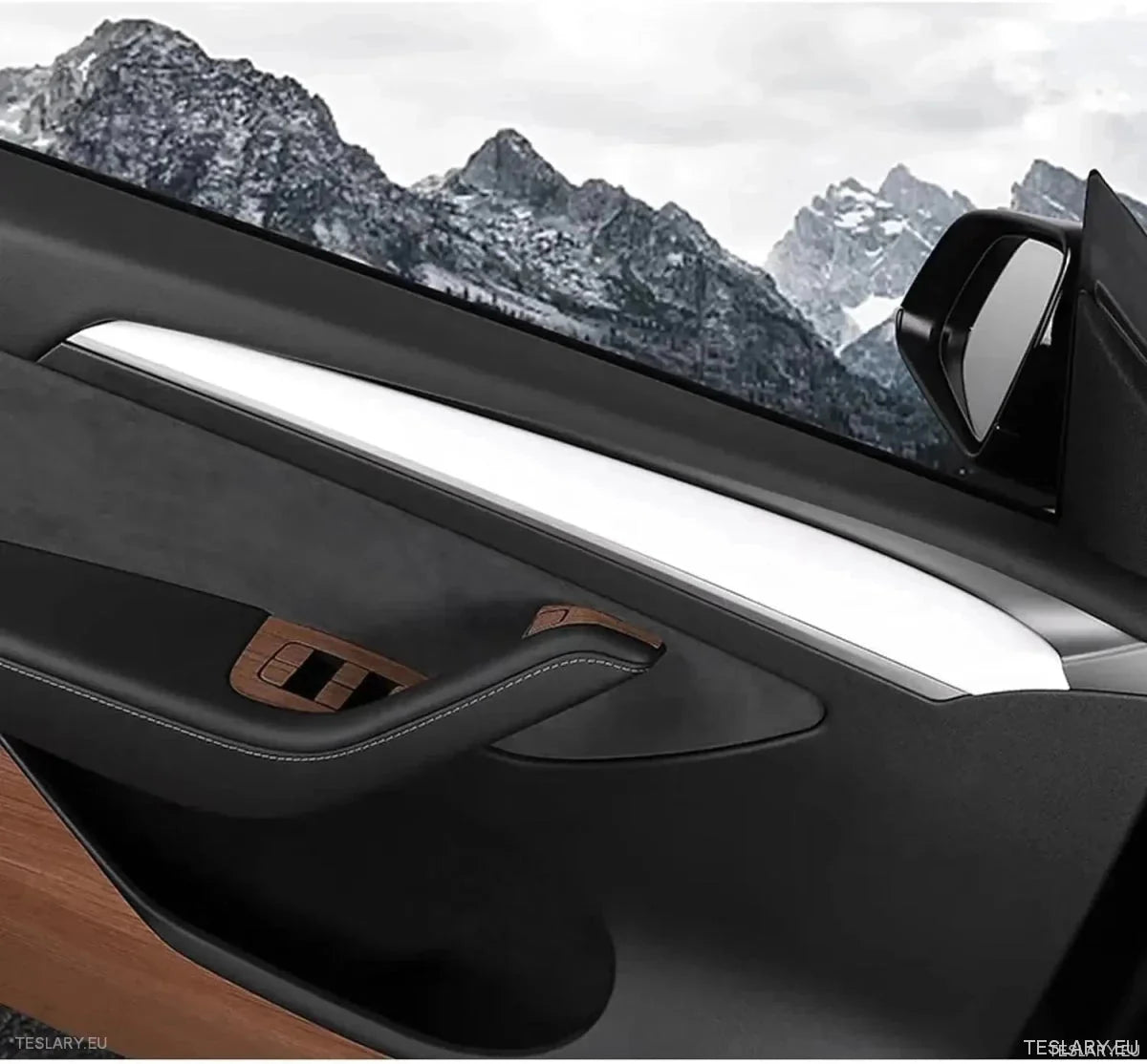 Internal Door Side Trims Tesla 3/Y - TESLARY Tesla Shop Accessories Europe Nederlands Ireland Deutschland Espana Alicante France Italia