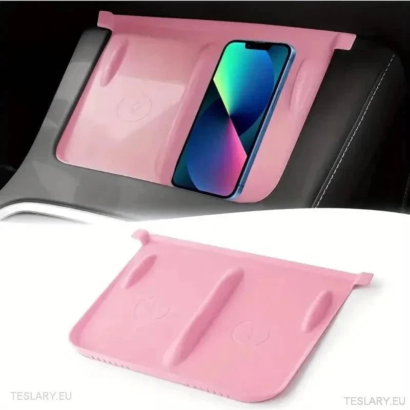 Tesla 3 / Y & Highland  Silicone Antislip Cover for Wireless Charge Pad