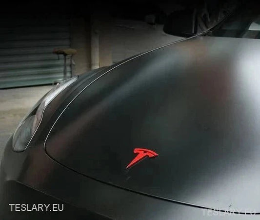 Tesla Model 3 / Y Front Logo Black , Carbon , Chrome , Red - TESLARY Tesla Shop Accessories Europe Nederlands Ireland Deutschland Espana Alicante France Italia